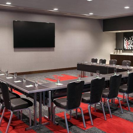 Courtyard By Marriott Pullman Hotell Exteriör bild