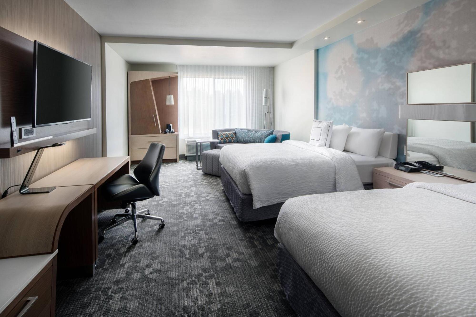 Courtyard By Marriott Pullman Hotell Exteriör bild