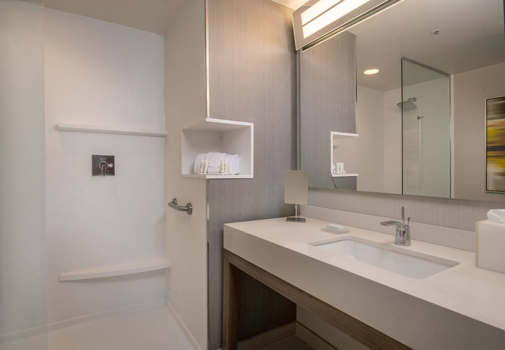 Courtyard By Marriott Pullman Hotell Exteriör bild